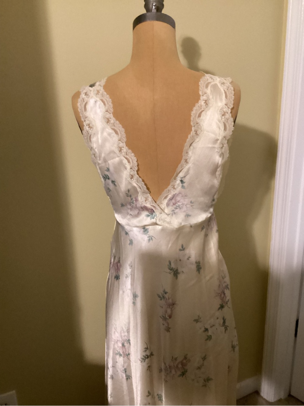 “Christian Dior” long lingerie gown,size M - Picture 3 of 4